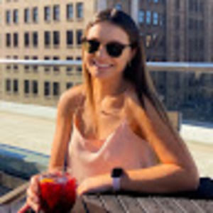 Meet your Posher, Kelcey